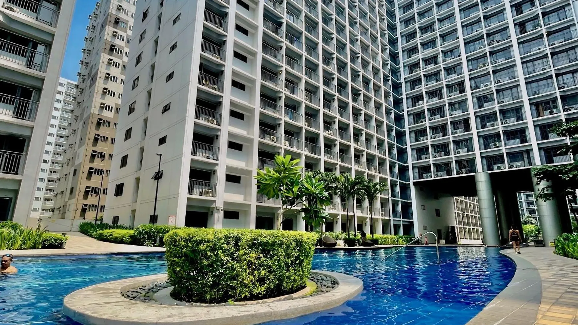 Staycation Near Mall Of Asia, Condotel With King Bed Manila Filippinerne